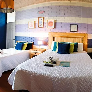 Homestay De Lucca